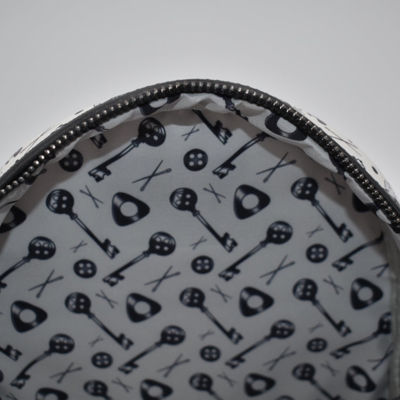 Loungefly - EXCLUSIVE - LAIKA CORALINE TATTOO AOP MINI BACKPACK - Picture 5 of 9